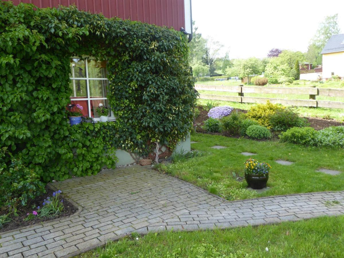 Basislager Hohnstein - Familie Loesel Apartment Ehrenberg  Exterior foto